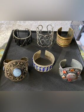 Set of 6 Gorgeous Cuff Bracelets